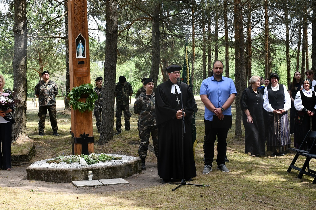 Macikų lagerio kapinėse paminėta Gedulo ir vilties diena